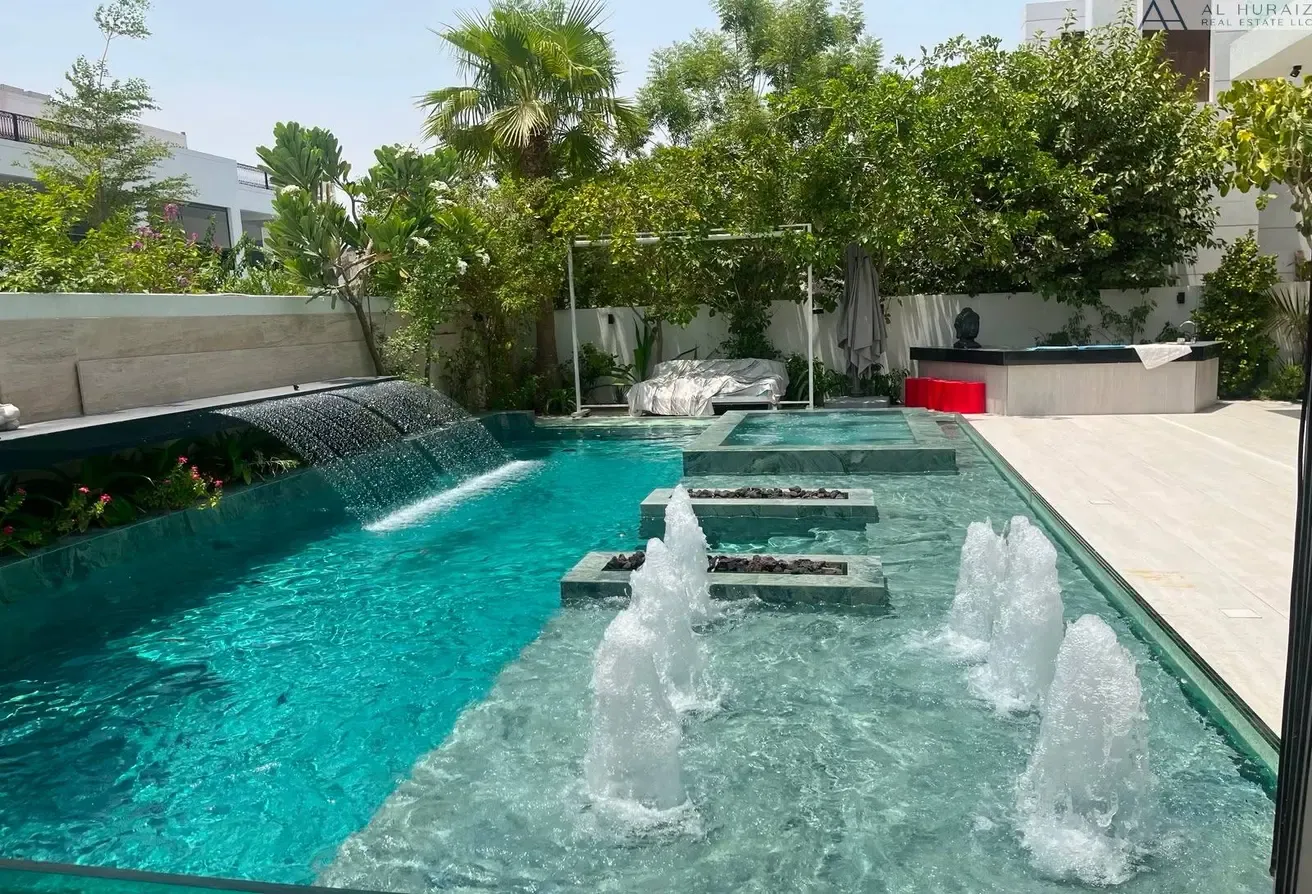 Architect-Designed Luxury Villa with Spectacular Pool
