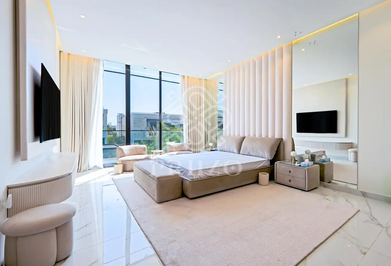 Elegant 6-Bedroom Regional Villa | Private Pool