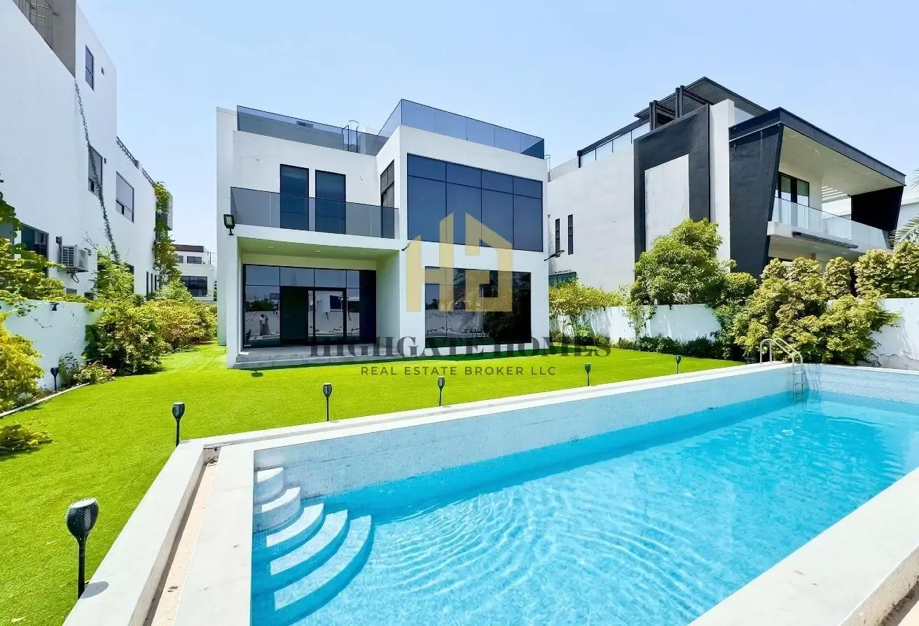 Stunning 6BR New Custom Villa | Vacant Now
