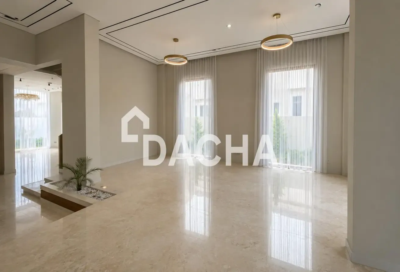 Custom Villa | Largest Plot | Motivated Seller