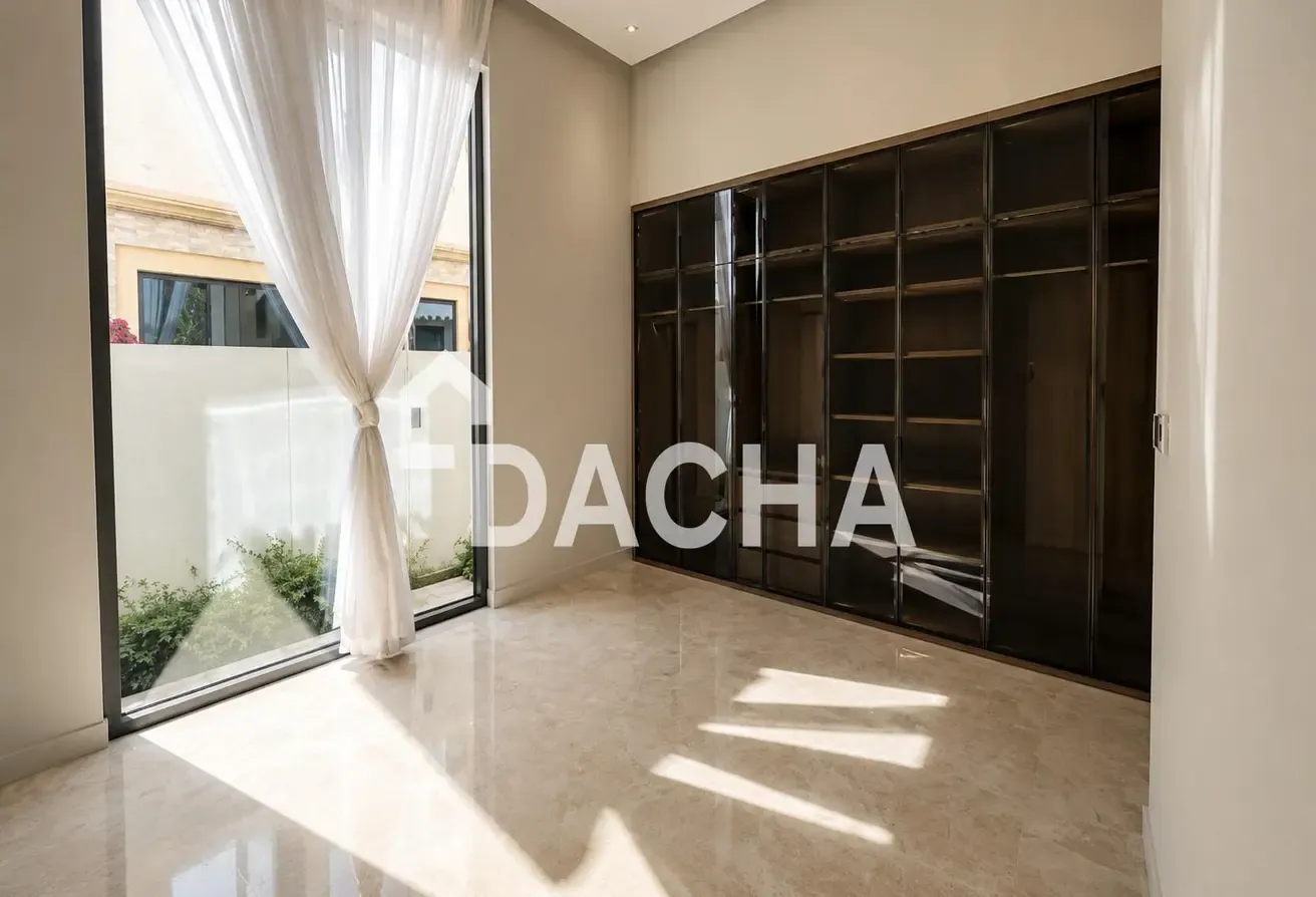 Custom Villa | Largest Plot | Motivated Seller