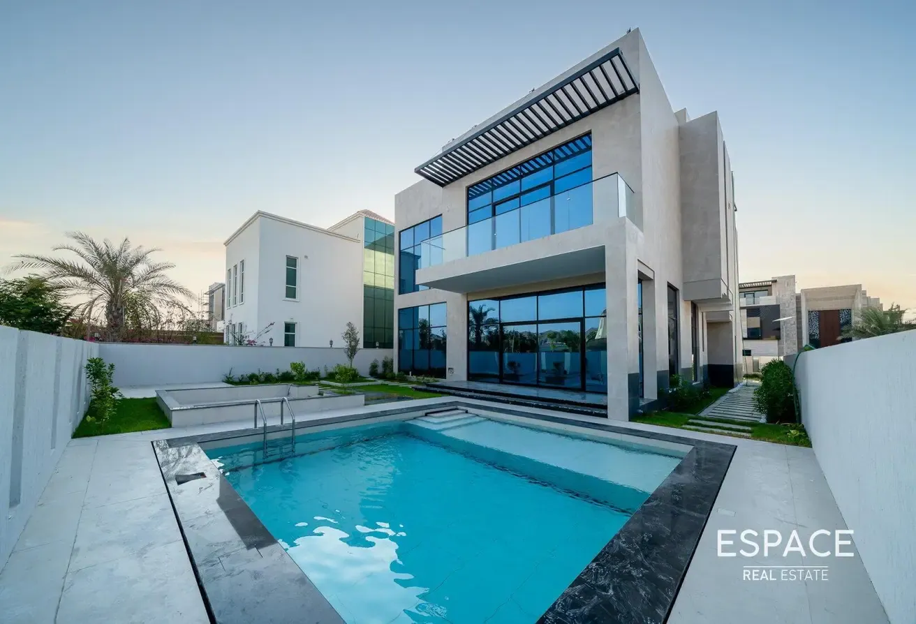 Luxury Options | Ready Now | 6BR
