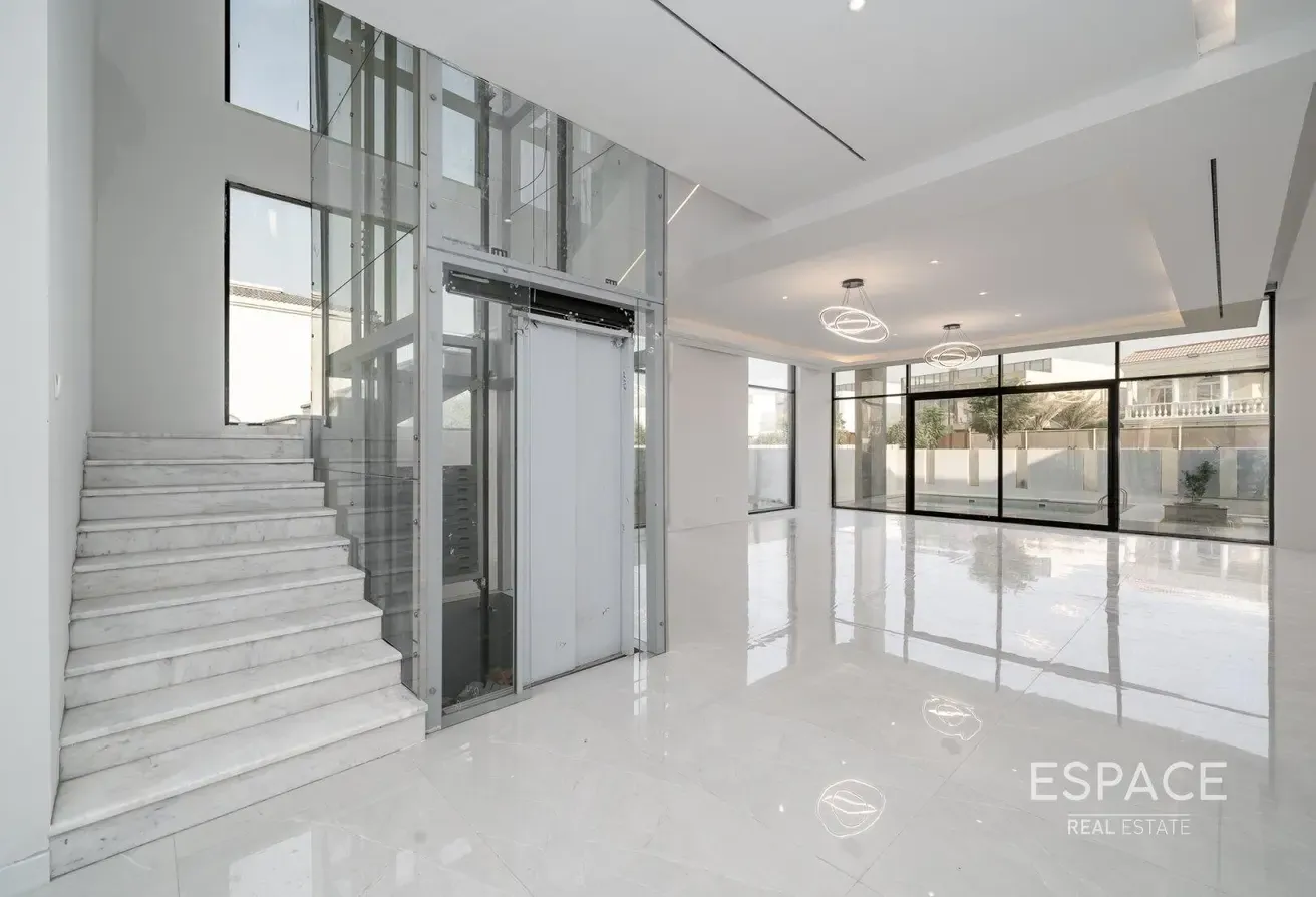 Luxury Options | Ready Now | 6BR