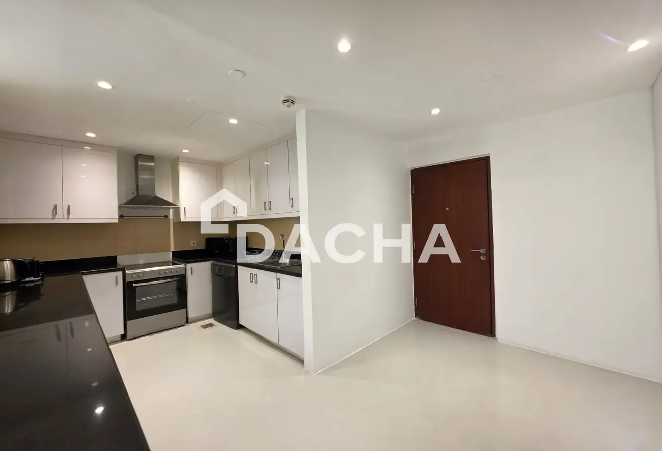 Low Floor | Upgraded | Fully Furnished | VOT