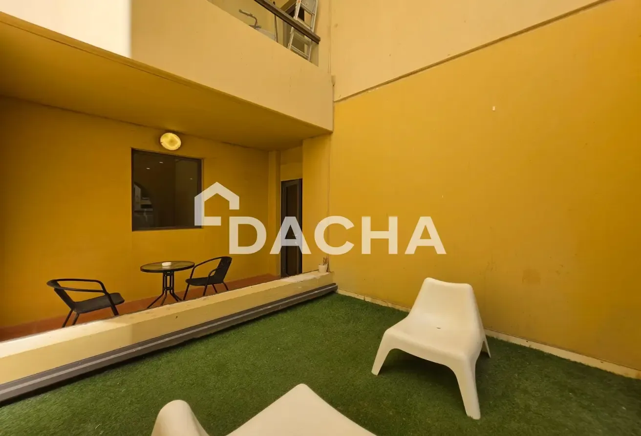 Low Floor | Upgraded | Fully Furnished | VOT