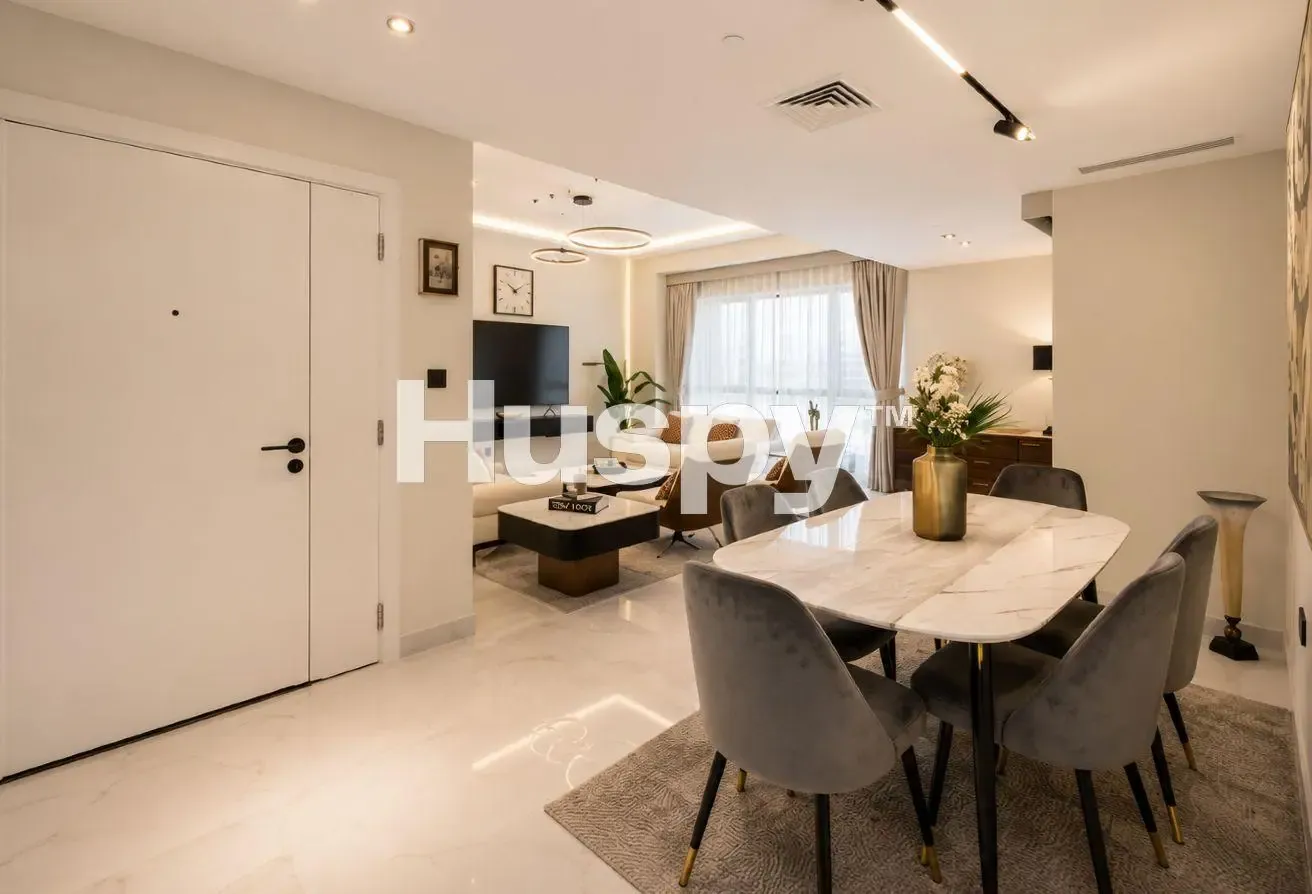Marina View | Fully Upgraded | Vacant