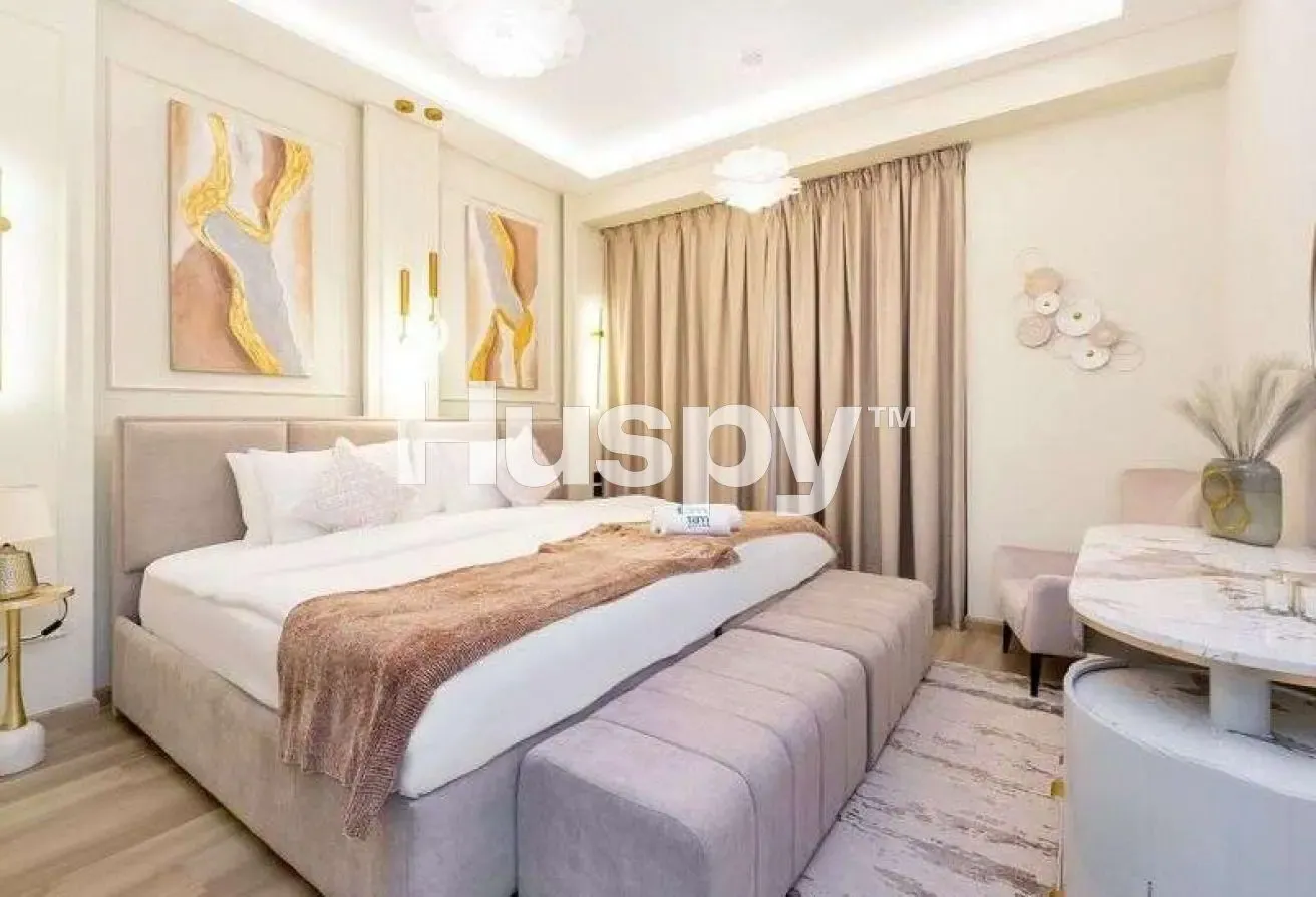 Marina View | Fully Upgraded | Vacant