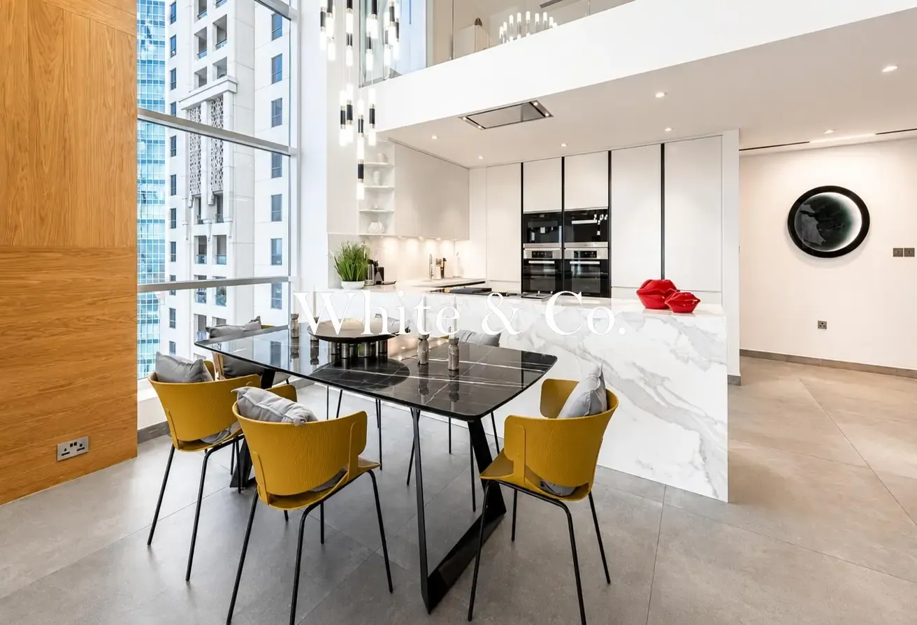 Sea, Ain View | 3 Bed | Upgraded Duplex