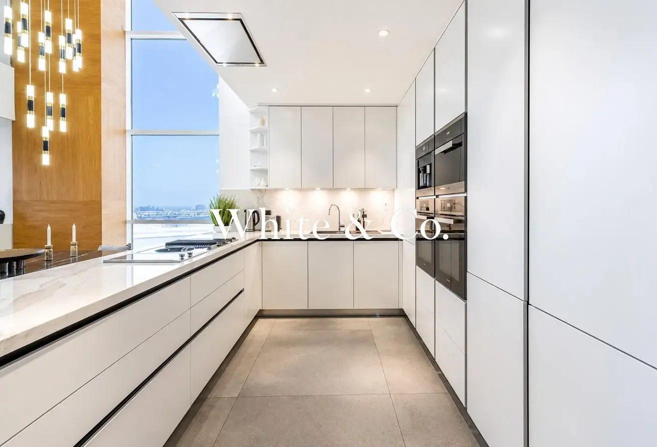 Sea, Ain View | 3 Bed | Upgraded Duplex
