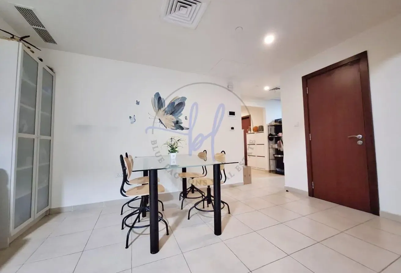 Partial Sea View | Mid Floor |Negotiable|Furnished