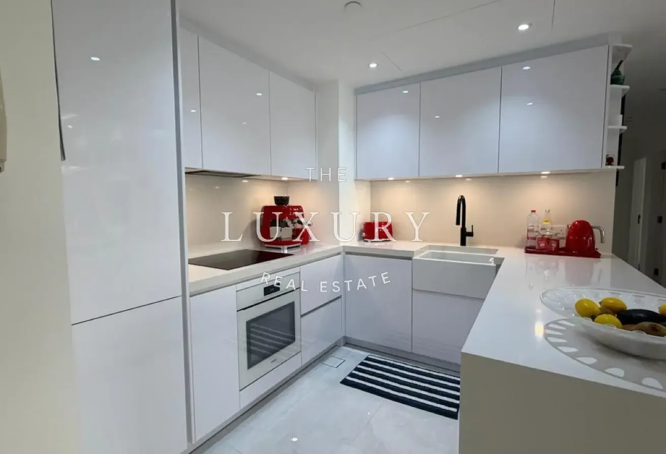 2BR | Fully Upgraded Furnished | Full Marina View