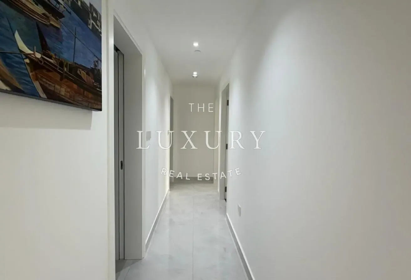 2BR | Fully Upgraded Furnished | Full Marina View