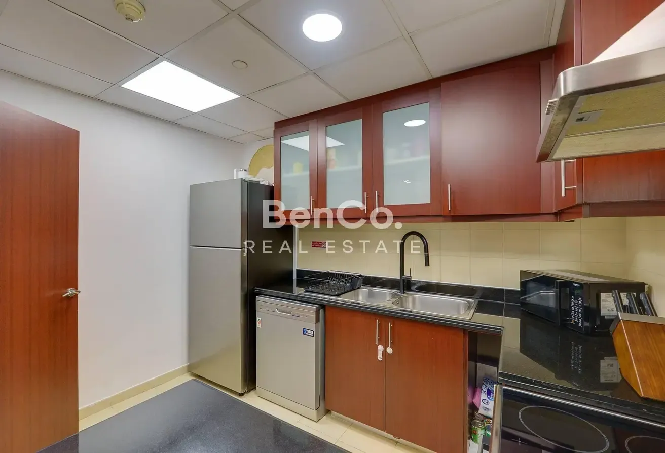 Luxurious 2 BR | Sea View | Fully Furnished