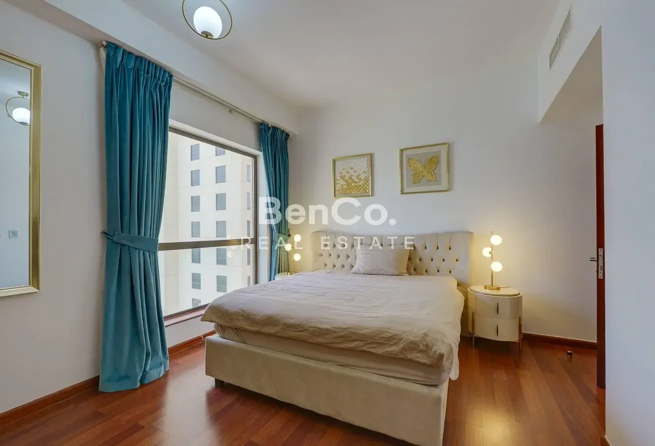 Luxurious 2 BR | Sea View | Fully Furnished