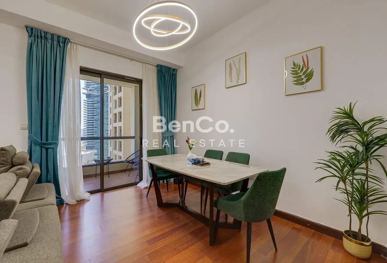 Luxurious 2 BR | Sea View | Fully Furnished
