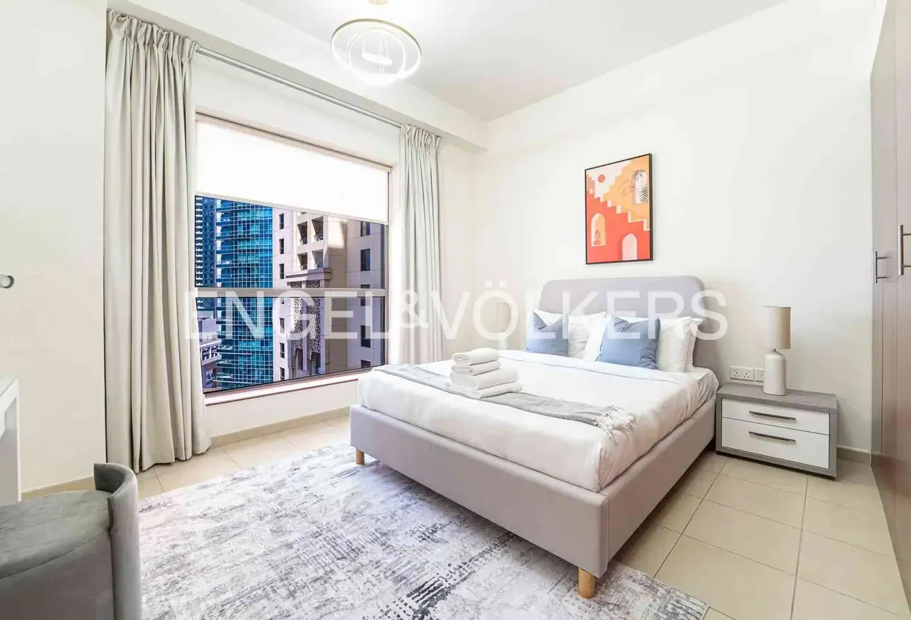 Fully Furnished with Stunning Sea Views
