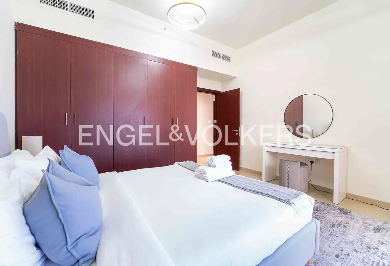 Fully Furnished with Stunning Sea Views