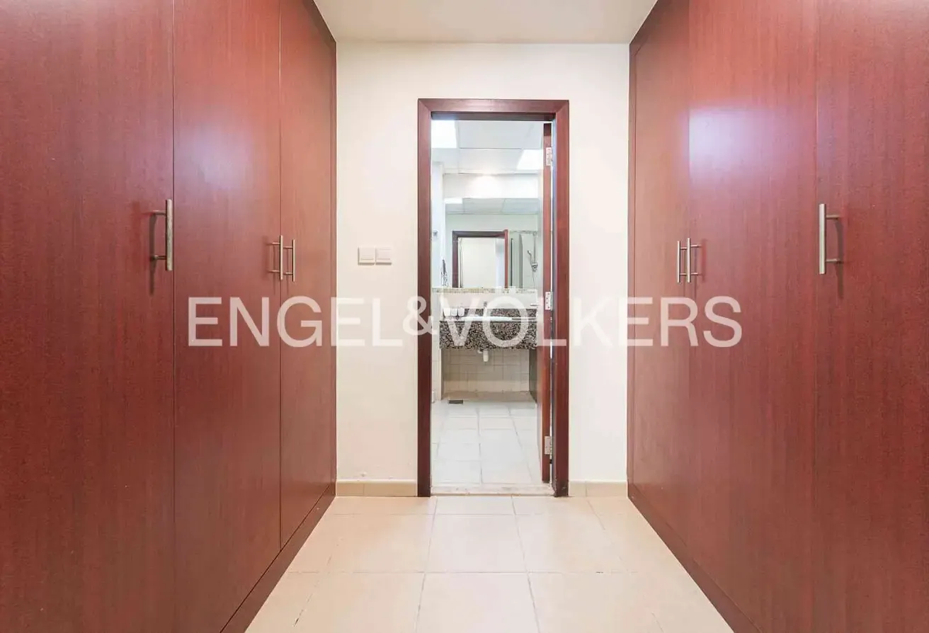 Fully Furnished with Stunning Sea Views