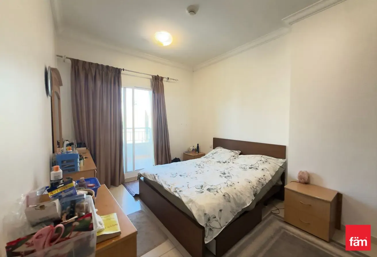 Huge 1BHK | 972 sqft | Close to Nesto and Mosque