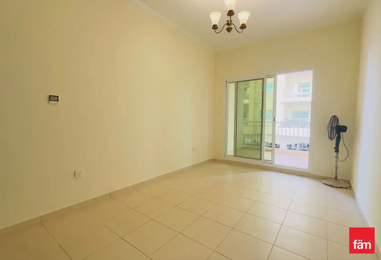 Rented Unit | Best layout | Big Kitchen | laundry