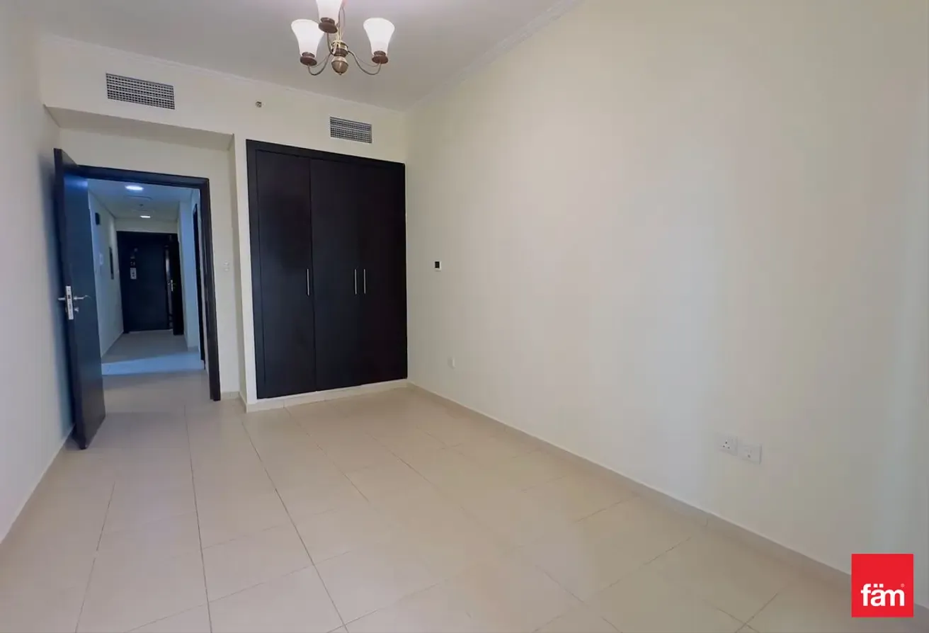 Rented Unit | Best layout | Big Kitchen | laundry