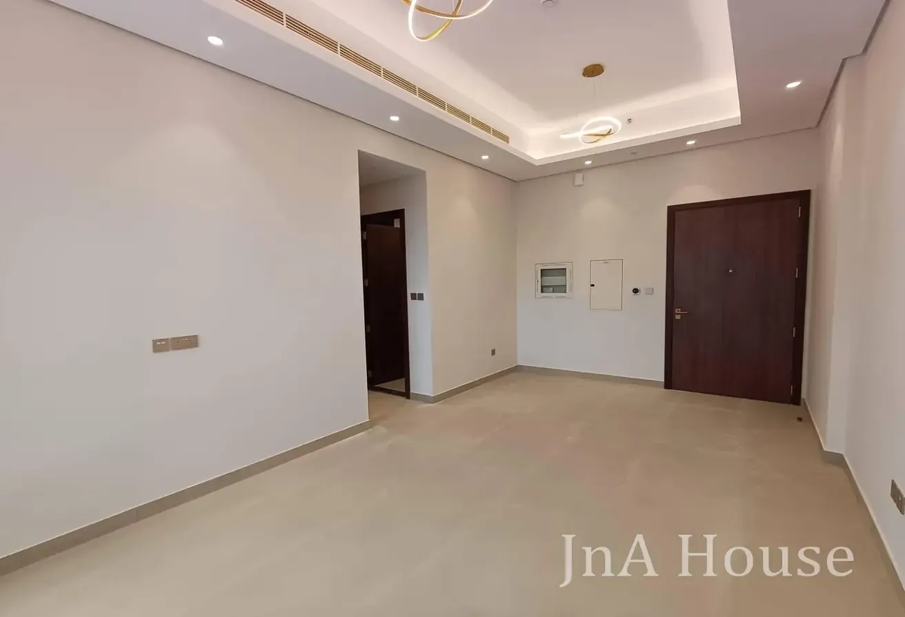 IDEAL INVESTMENT | COMMUNITY VIEW | MID FLOOR