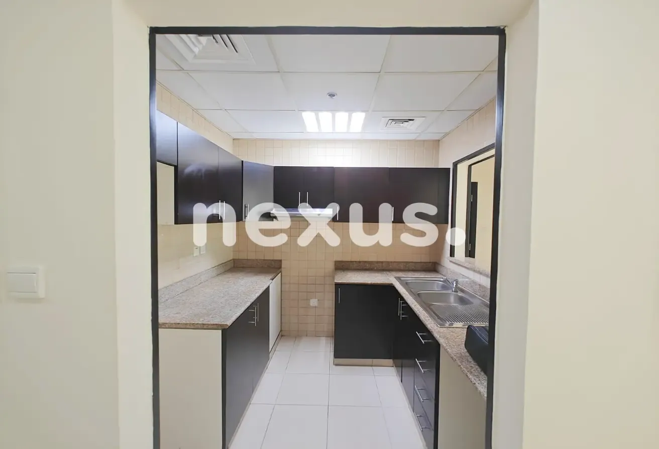 Well Maintained | Bright Layout | 7% ROI