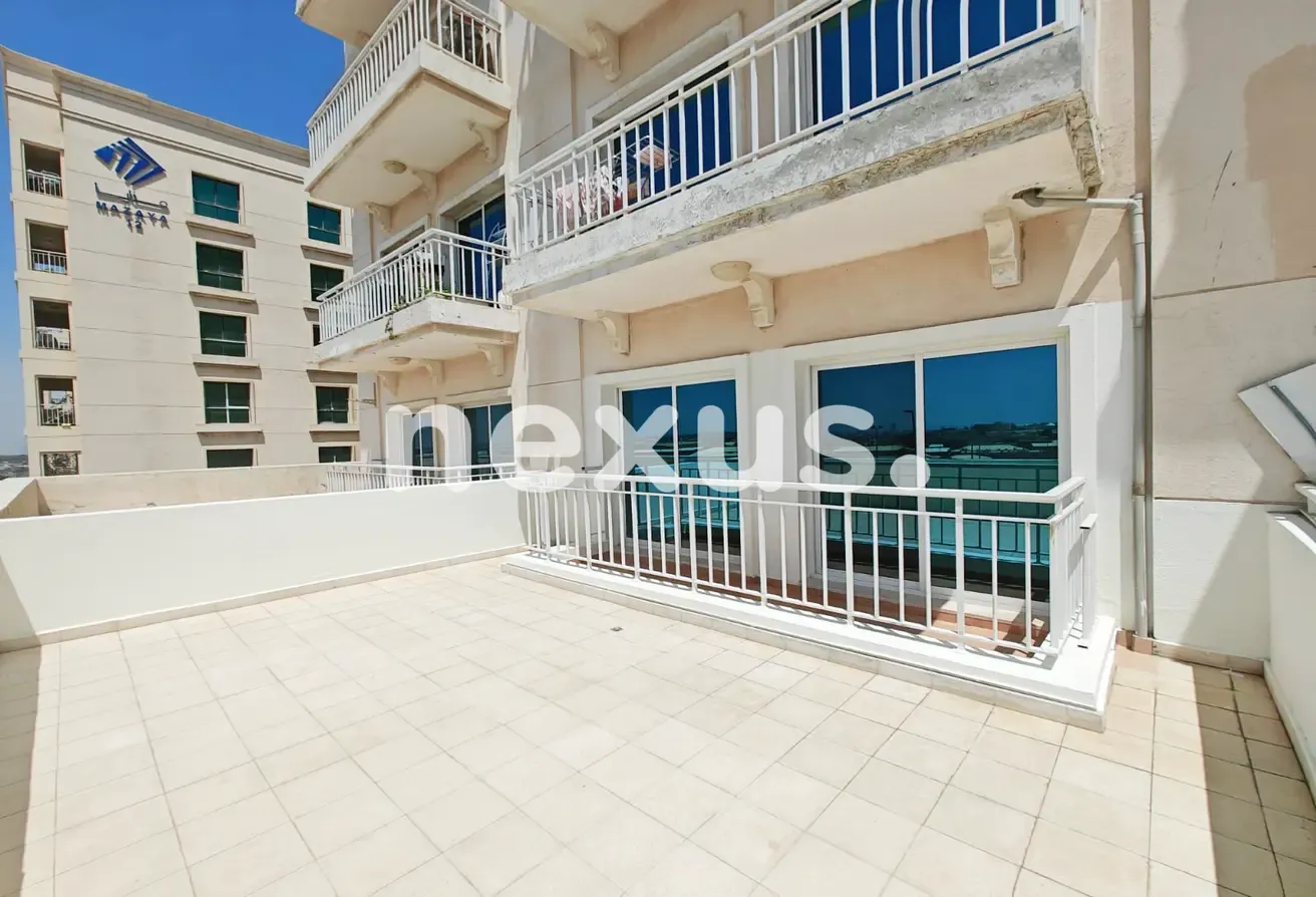 Well Maintained | Bright Layout | 7% ROI