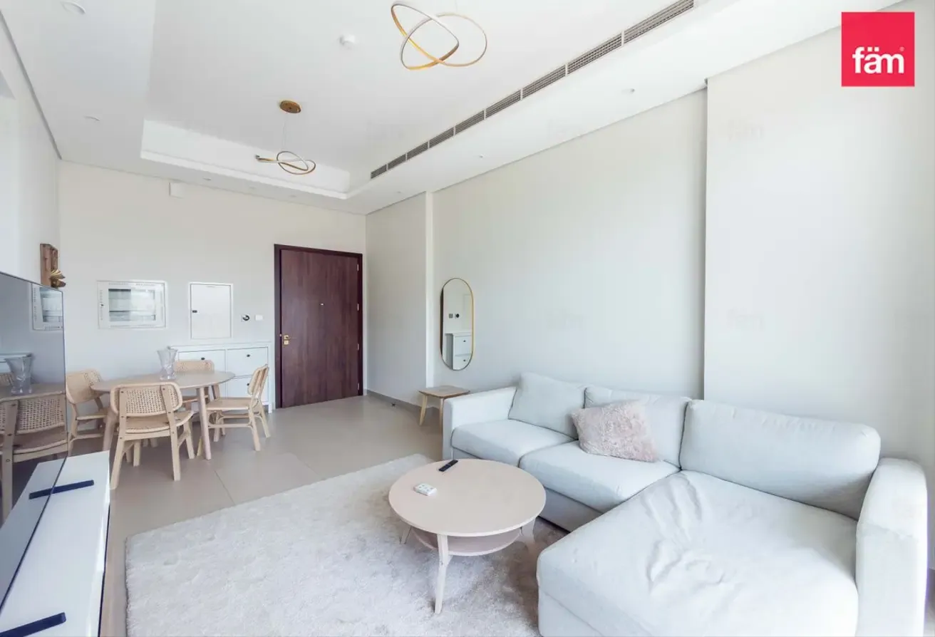Fully Furnished | Vacant Unit | Good Layout