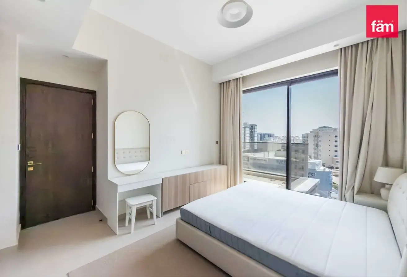 Fully Furnished | Vacant Unit | Good Layout