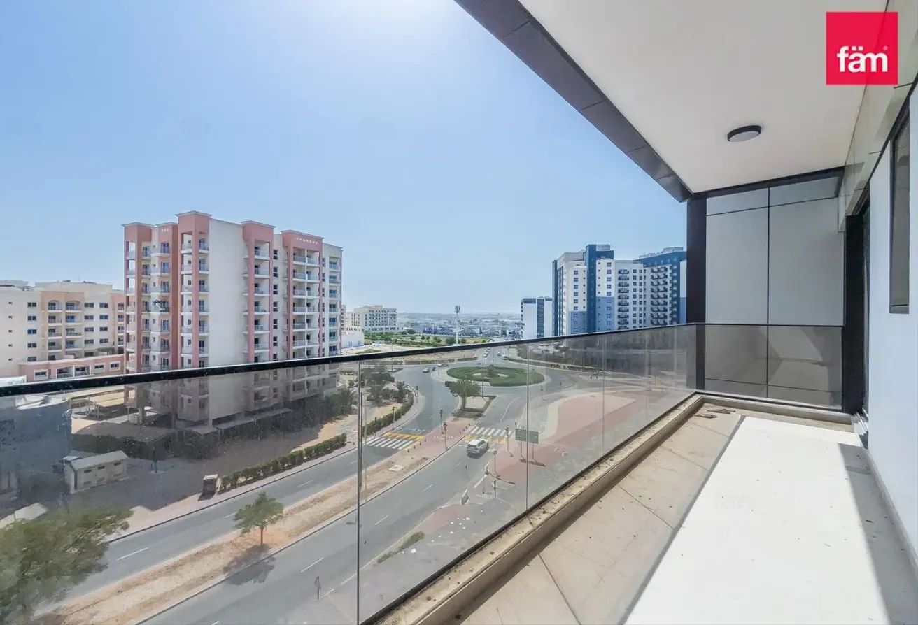 Fully Furnished | Vacant Unit | Good Layout