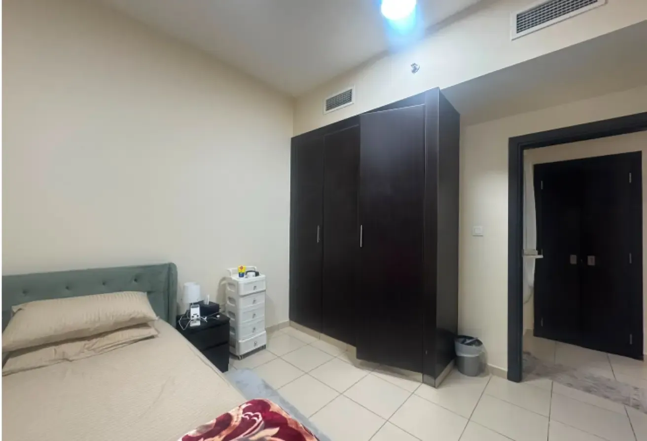 1 BEDROOM FOR SALE WITH BALCONY GOOD LOCATION
