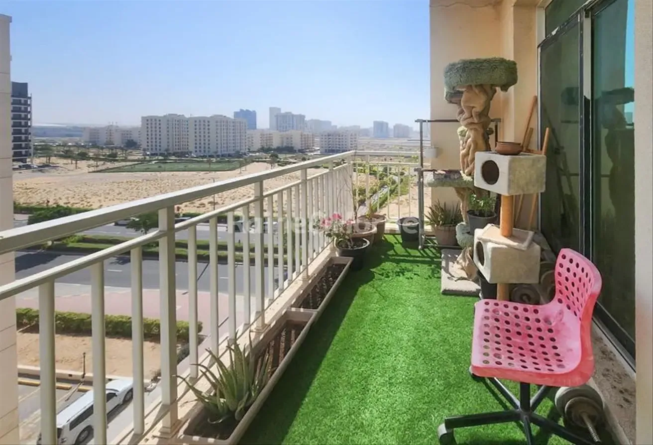 Huge Terrace I Spacious 1BR I Family Building