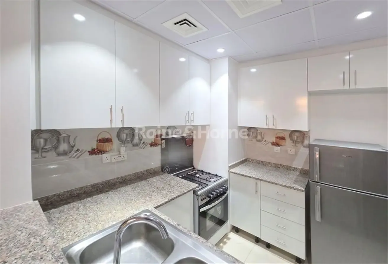 Huge Terrace I Spacious 1BR I Family Building