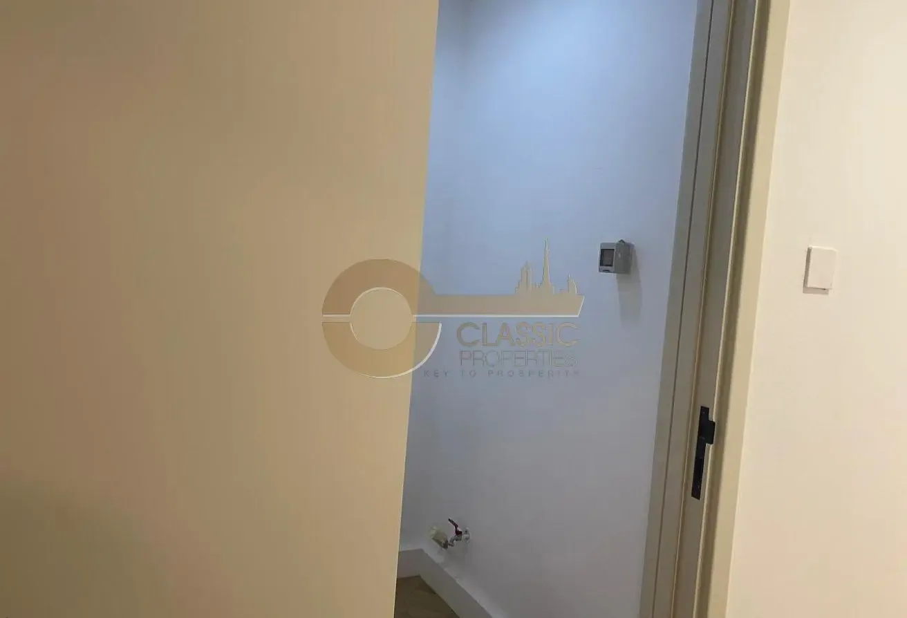 SPACIOUS 1BR | GREAT INVESTMENT | HIGH ROI