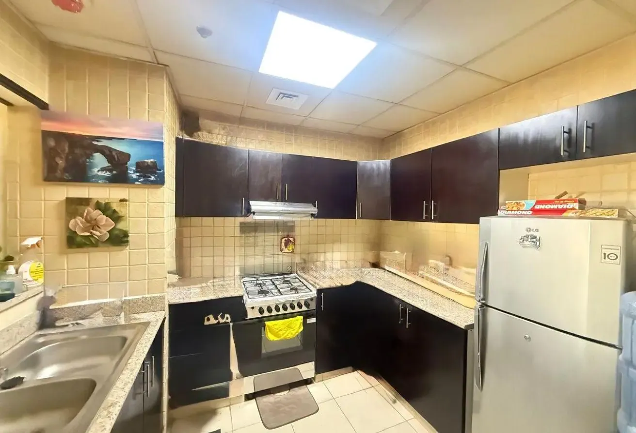 NEAR2MARKET-SPACIOUS VIBRANT-HIGH FLOOR-OPEN VIEWS