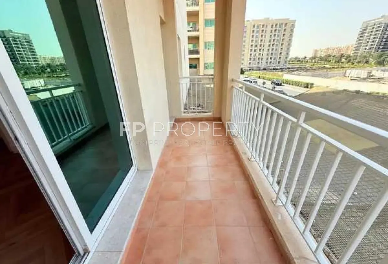 Modern Design I Fully Upgraded | Good Deal