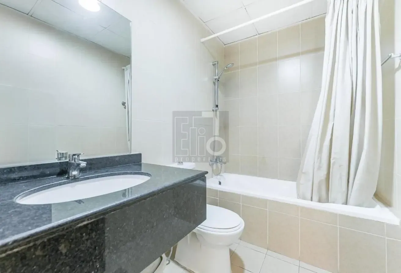 RENTED UNIT | SPACIOUS | FURNISHED | HIGH FLOOR