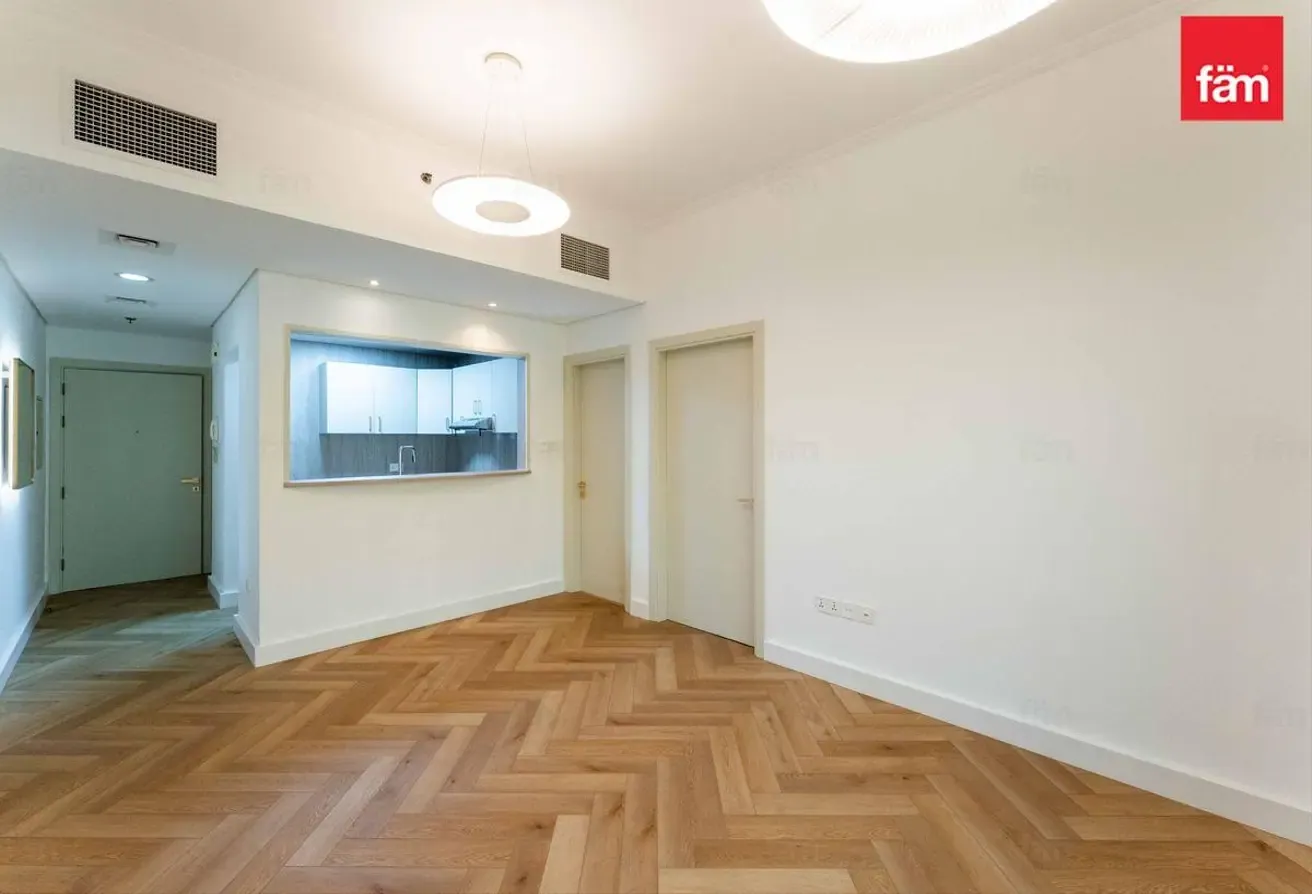 Newly Refurbished And Elegantly Enhanced