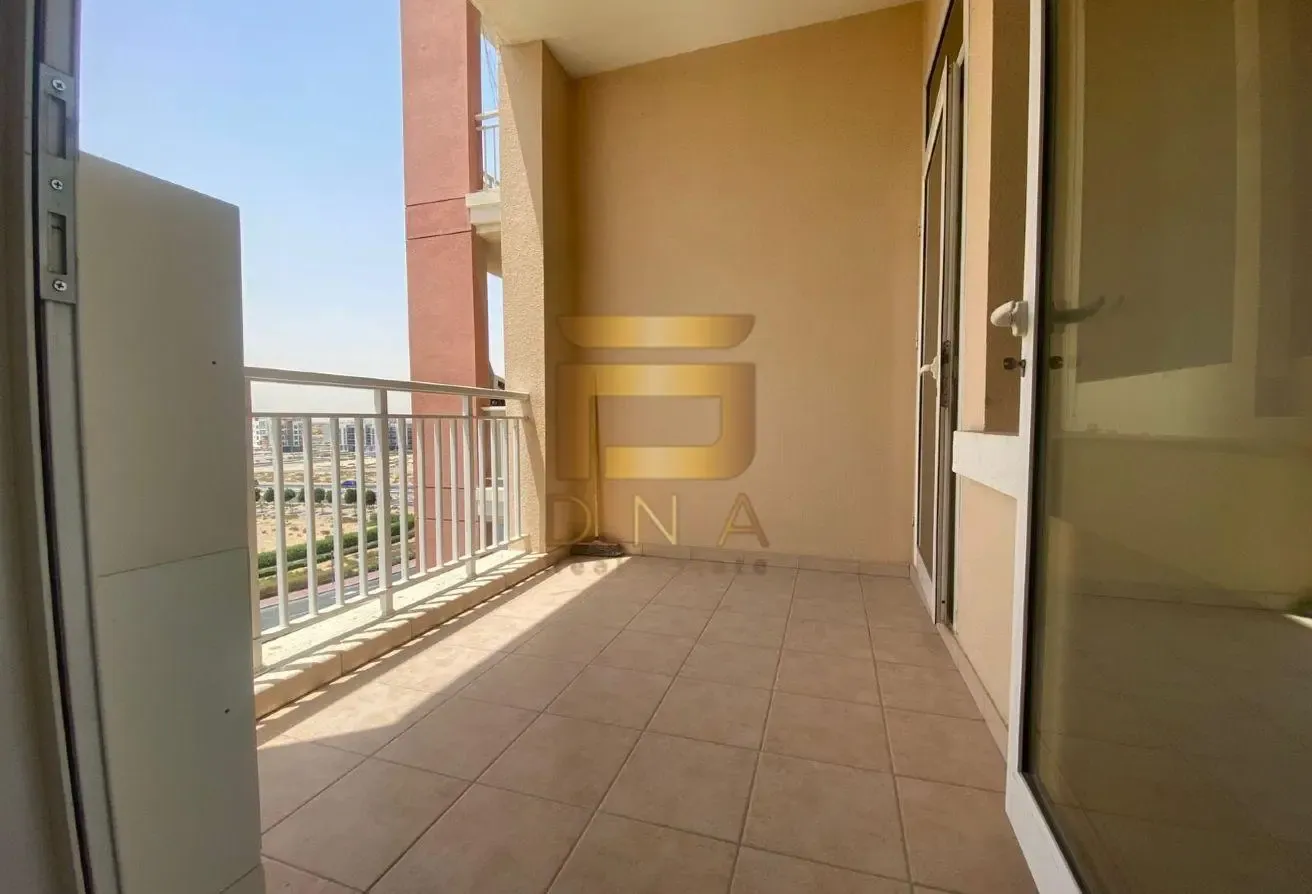 Rented Fully Upgraded Wooden Flooring With Balcony