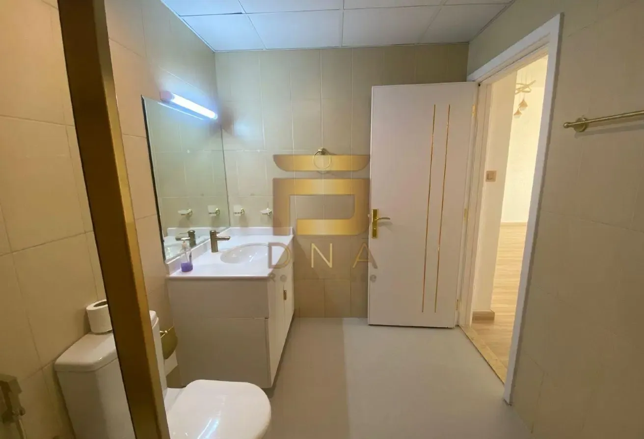 Rented Fully Upgraded Wooden Flooring With Balcony