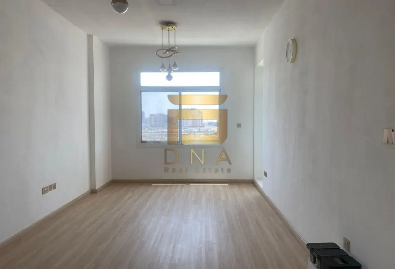 Rented Fully Upgraded Wooden Flooring With Balcony