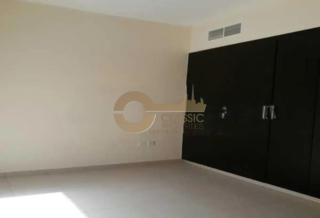 RENTED | HUGE LAYOUT | VACANT BY AUGUST 2026