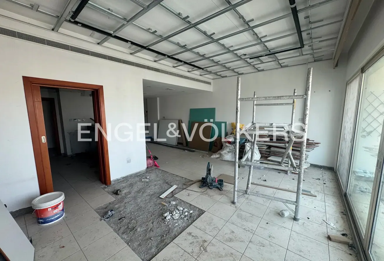 Full Refurb in Process | 2 Bed + Study | Pool View