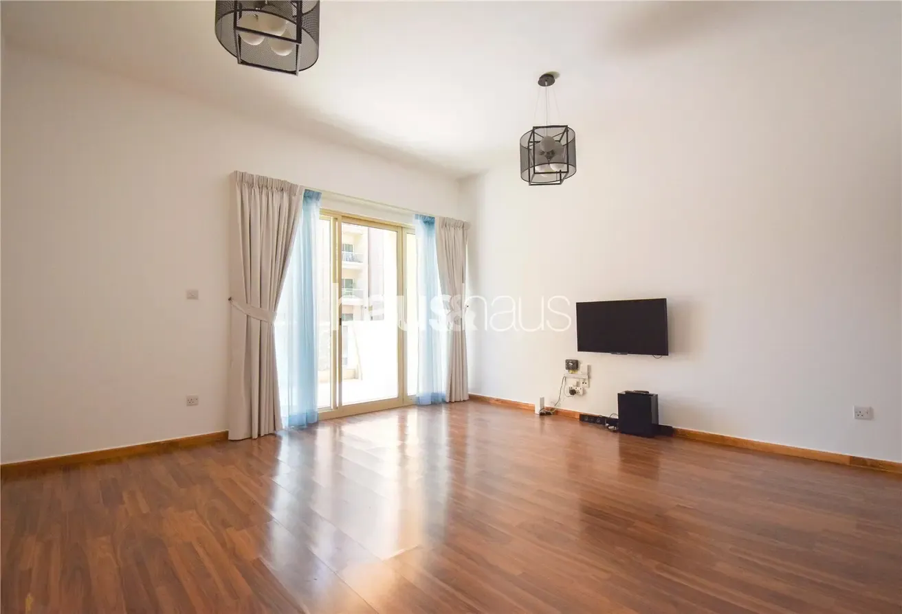 Vacant Now | Large Terrace | Excellent Condition