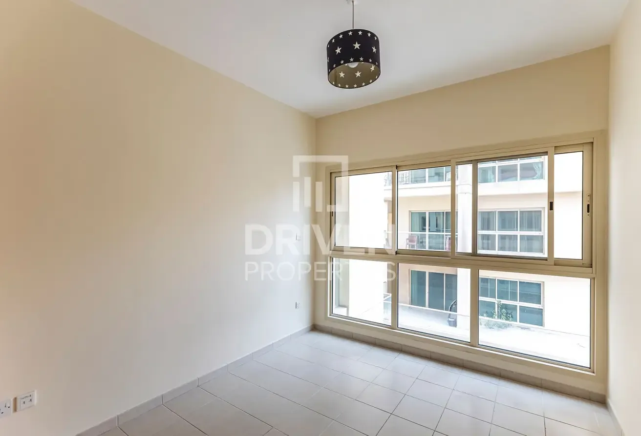 Well Maintained | Spacious | Community View