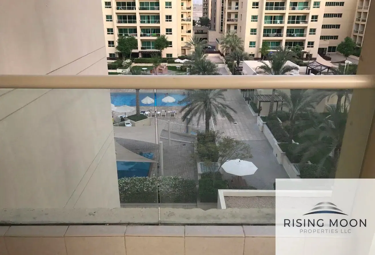 UPGRADED 2BR POOL VIEWS FOR SALE IN GREENS