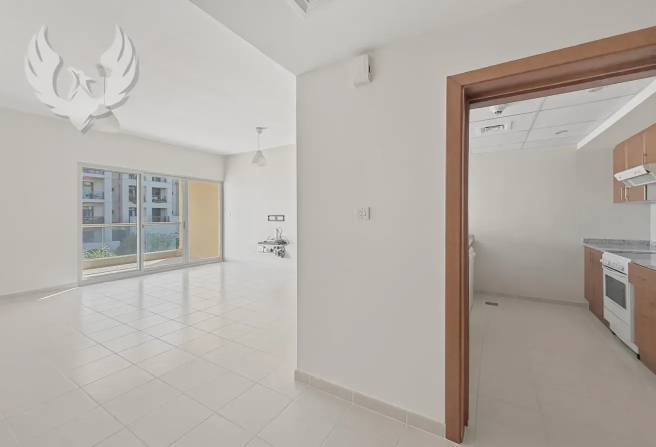 Vacant | Open Garden Views | Well-Maintained