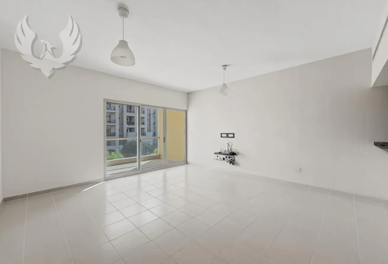 Vacant | Open Garden Views | Well-Maintained