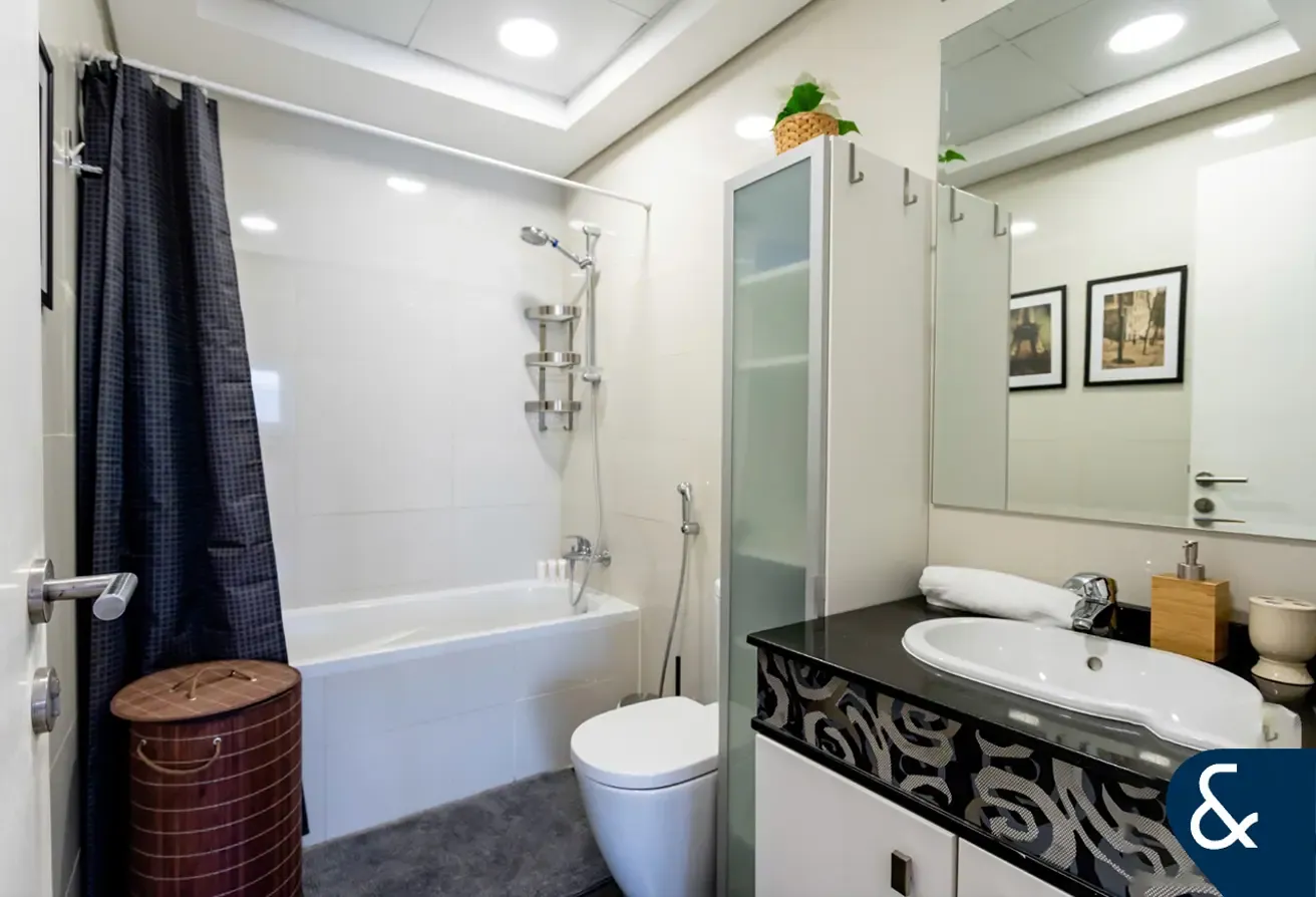 Close To Downtown | Furnished | Vacant Now